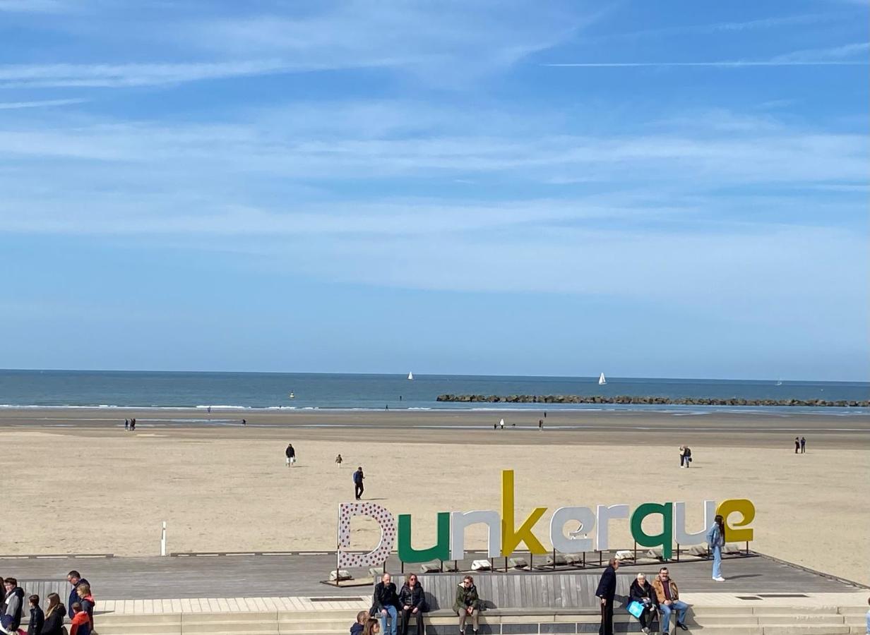 Appartement Face A La Mer Dunkirk Bagian luar foto