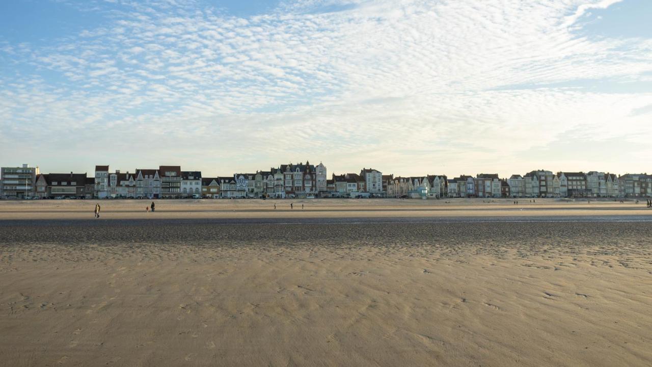 Appartement Face A La Mer Dunkirk Bagian luar foto