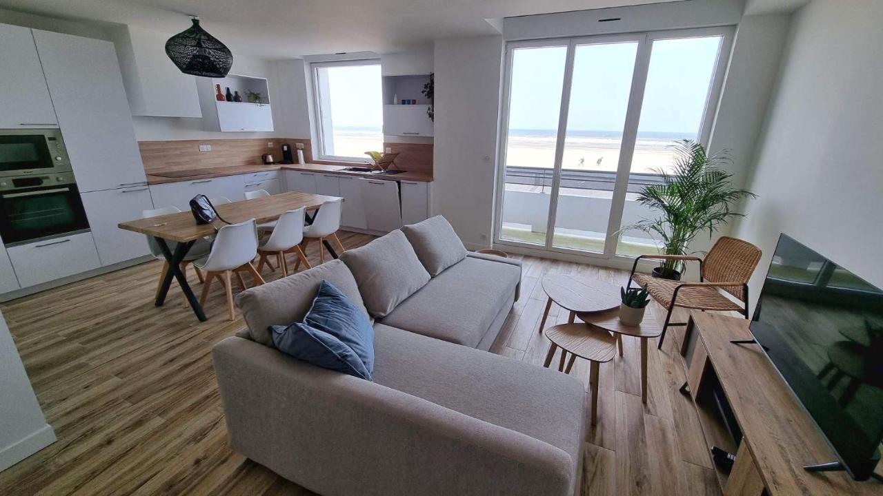 Appartement Face A La Mer Dunkirk Bagian luar foto